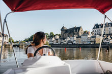 Balade bateau électrique - La Douce Halte - chambre d'hôte - gîte - Mayenne 53